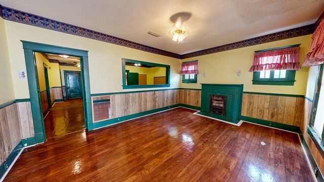 104 N Herring Street, Dothan, AL 36303