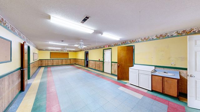 104 N Herring Street, Dothan, AL 36303