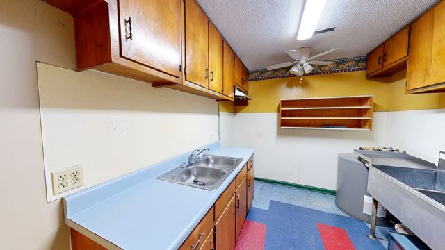 104 N Herring Street, Dothan, AL 36303