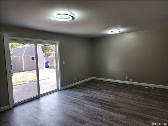 210 E Geddes Avenue, Littleton, CO 80122