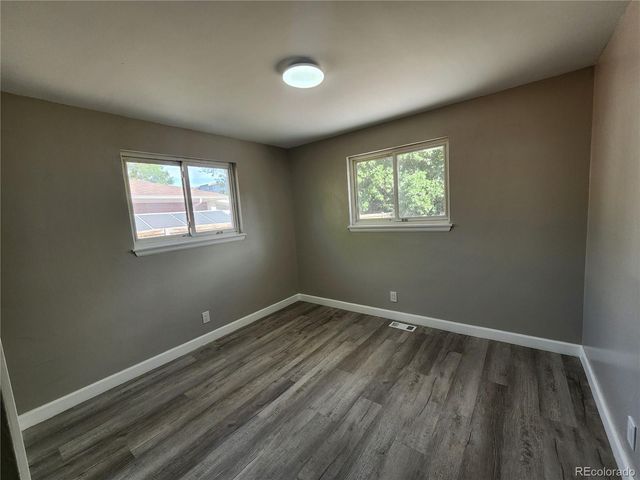 210 E Geddes Avenue, Littleton, CO 80122