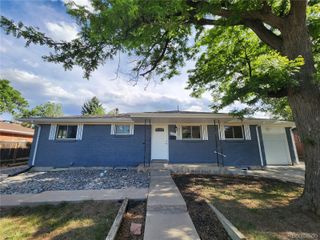 210 E Geddes Avenue, Littleton, CO 80122