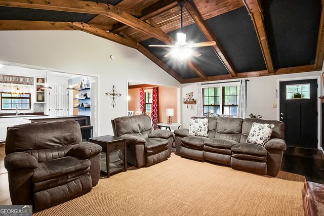 11 Harbour Road NE, Rome, GA 30165