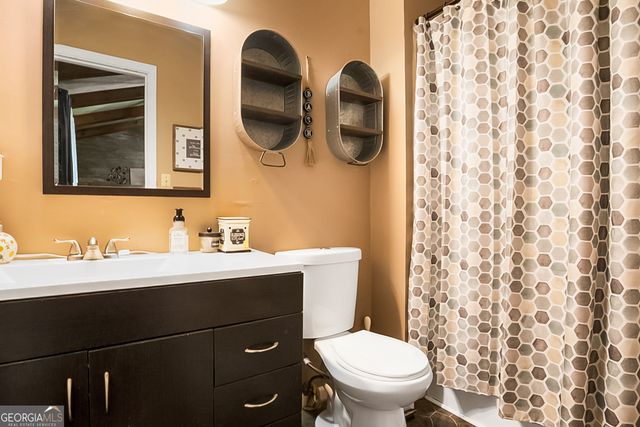 11 Harbour Road NE, Rome, GA 30165