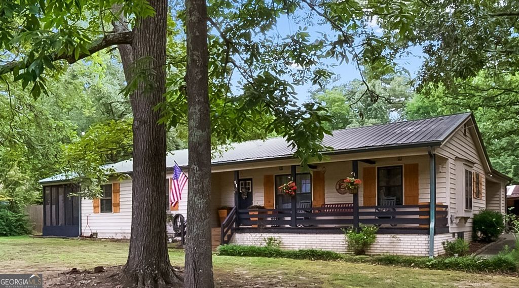 11 Harbour Road NE, Rome, GA 30165
