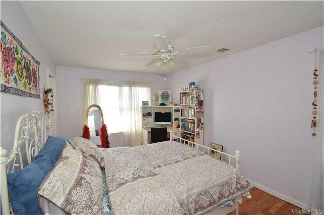 106 Roosevelt Avenue, Massapequa, NY 11758