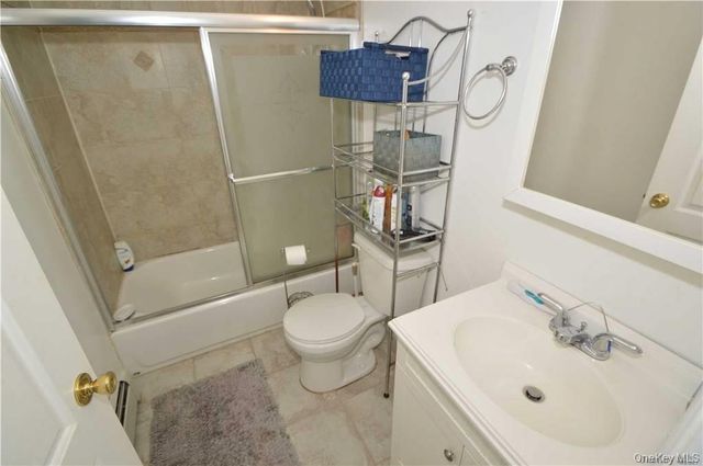 106 Roosevelt Avenue, Massapequa, NY 11758