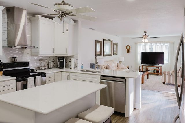 2403 75TH STREET W, Bradenton, FL 34209