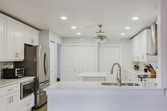 2403 75TH STREET W, Bradenton, FL 34209