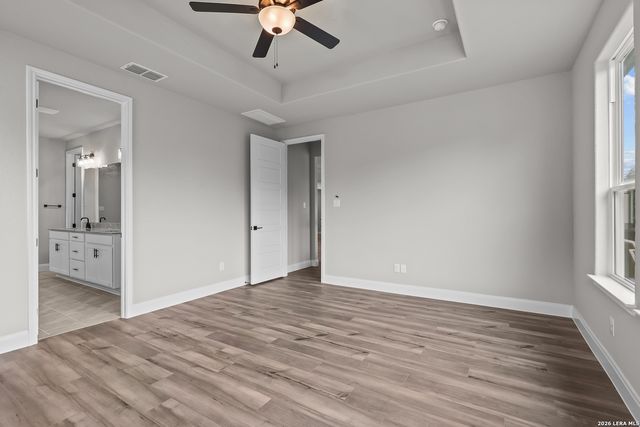 549 ENGLEWOOD LN, Castroville, TX 78009