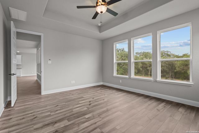 549 ENGLEWOOD LN, Castroville, TX 78009