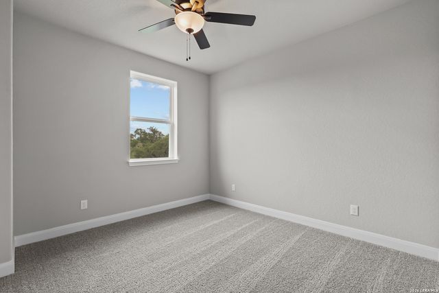 549 ENGLEWOOD LN, Castroville, TX 78009