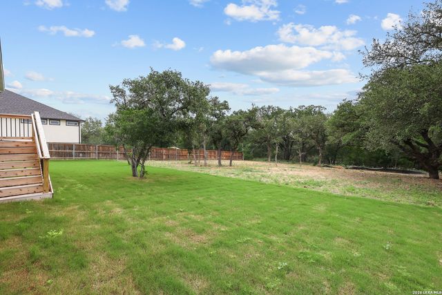 549 ENGLEWOOD LN, Castroville, TX 78009