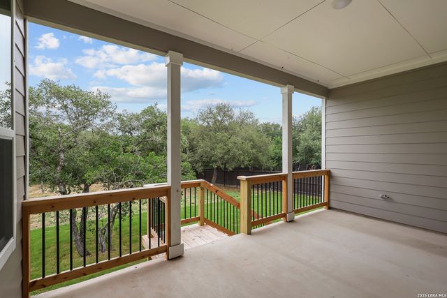 549 ENGLEWOOD LN, Castroville, TX 78009