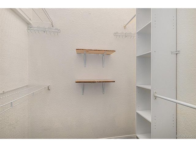 6325 S Oak Way, Littleton, CO 80127