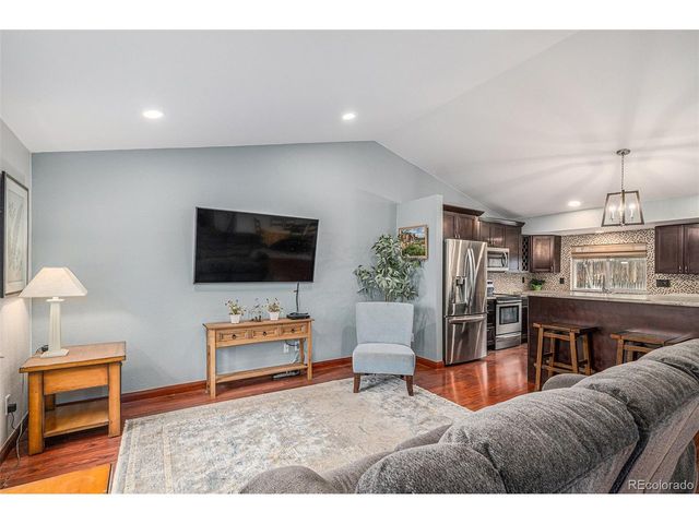 6325 S Oak Way, Littleton, CO 80127