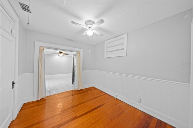 236 N SALISBURY AVENUE, Deland, FL 32720