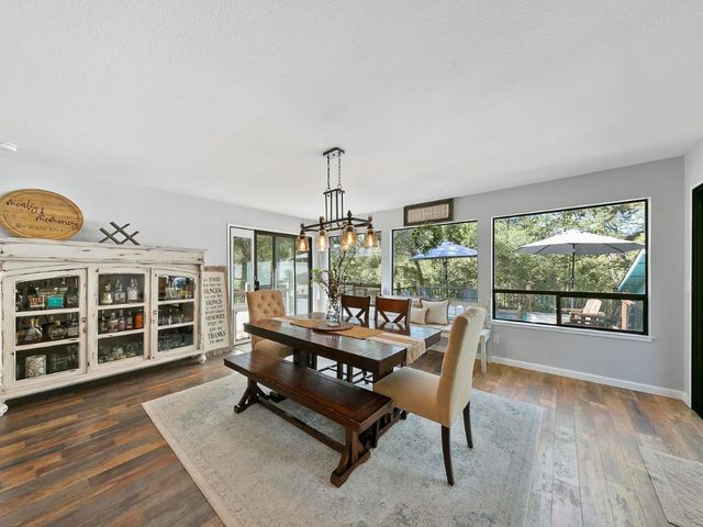 593 Short Rd, Diamond Springs, CA 95619