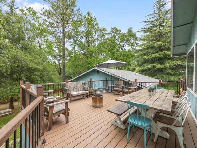 593 Short Rd, Diamond Springs, CA 95619