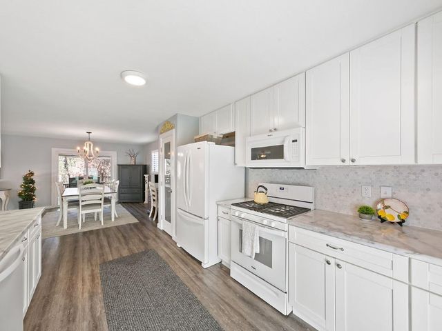 593 Short Rd, Diamond Springs, CA 95619