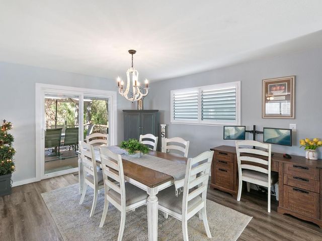 593 Short Rd, Diamond Springs, CA 95619