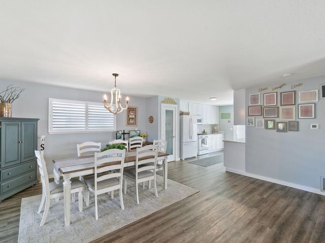 593 Short Rd, Diamond Springs, CA 95619