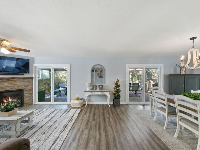 593 Short Rd, Diamond Springs, CA 95619