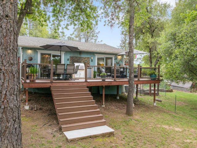 593 Short Rd, Diamond Springs, CA 95619