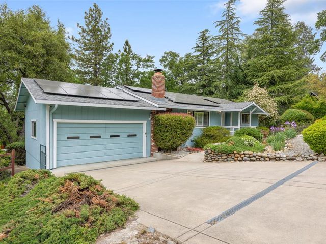 593 Short Rd, Diamond Springs, CA 95619