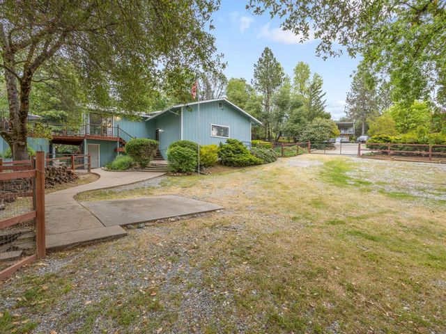 593 Short Rd, Diamond Springs, CA 95619