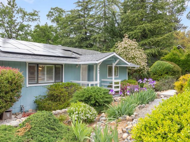 593 Short Rd, Diamond Springs, CA 95619