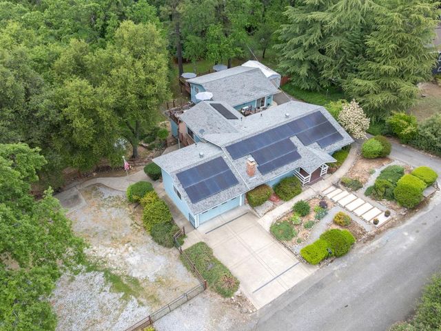 593 Short Rd, Diamond Springs, CA 95619