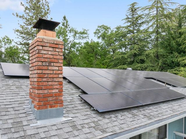 593 Short Rd, Diamond Springs, CA 95619