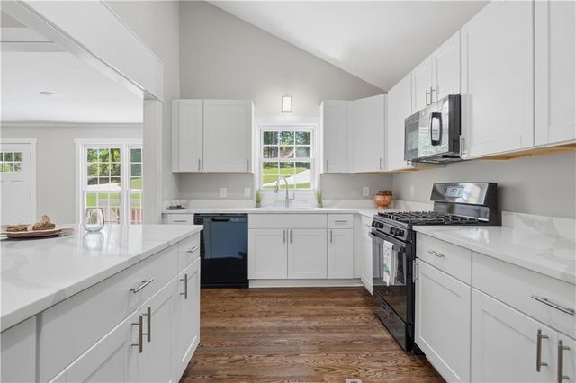 7900 Sweetwater Drive, Douglasville, GA 30135
