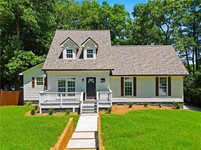 7900 Sweetwater Drive, Douglasville, GA 30135