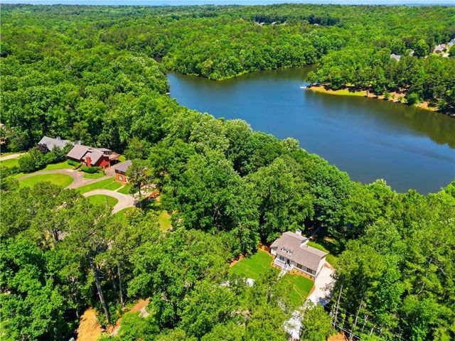 7900 Sweetwater Drive, Douglasville, GA 30135