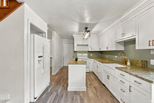 5422 W 10030 N, Highland, UT 84003