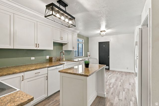 5422 W 10030 N, Highland, UT 84003