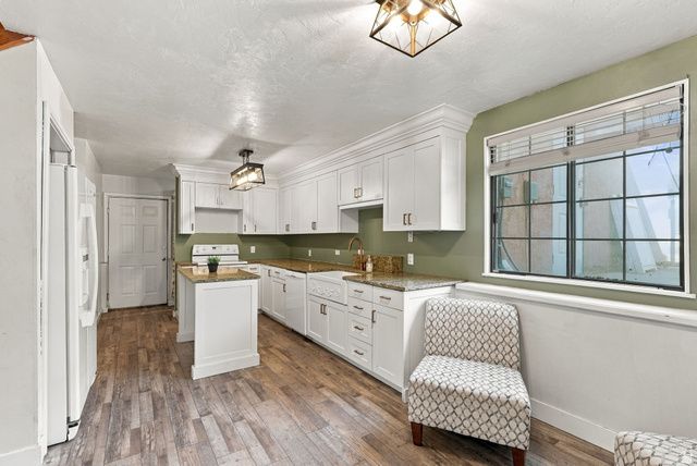 5422 W 10030 N, Highland, UT 84003