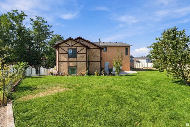 5422 W 10030 N, Highland, UT 84003