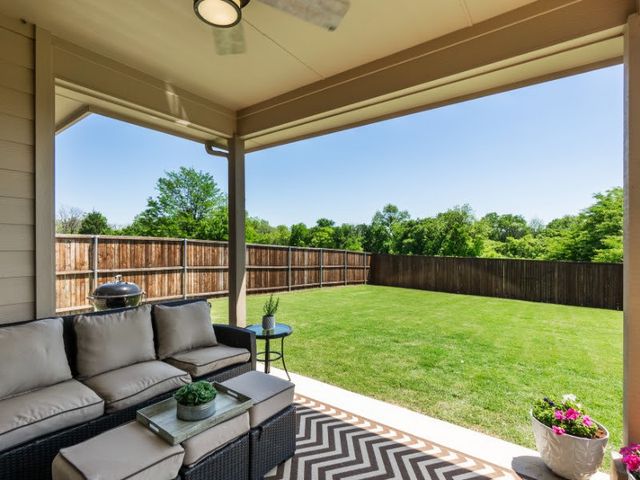 513 Hogan Drive, Denton, TX 76210