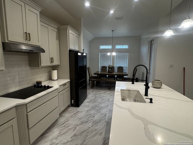 1603 Oak Willow, San Antonio, TX 78245