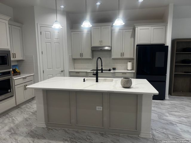 1603 Oak Willow, San Antonio, TX 78245