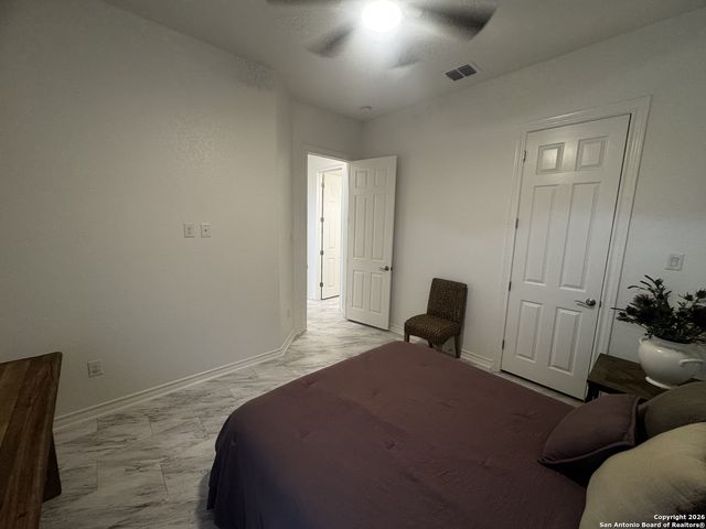 1603 Oak Willow, San Antonio, TX 78245