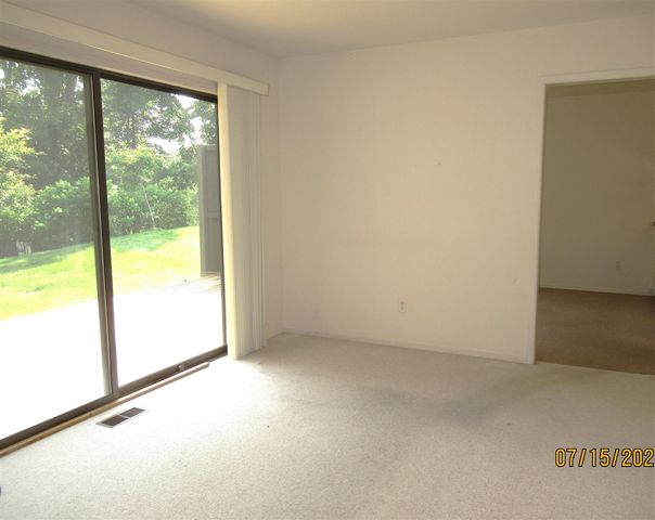 1 Westbury Court, Ann Arbor, MI 48105