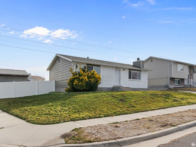 3621 S PATRIOT DR, Magna, UT 84044