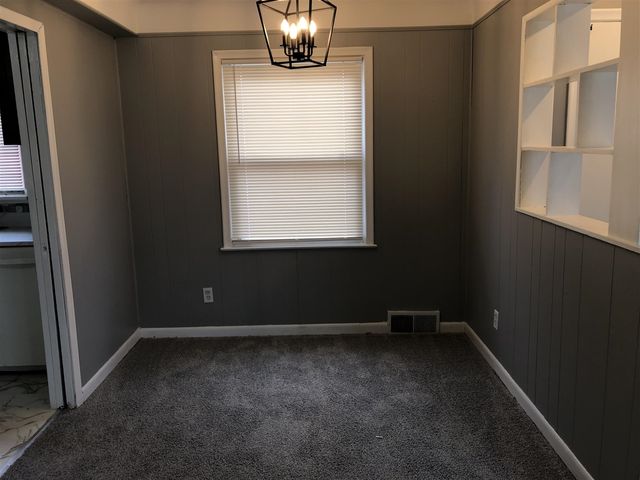 20503 Centralia, Redford, MI 48240