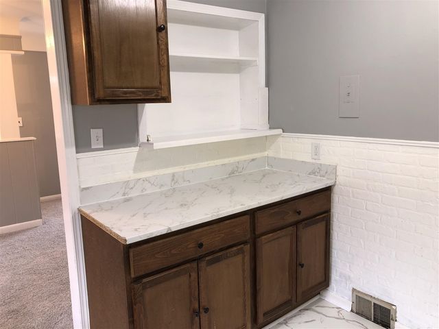 20503 Centralia, Redford, MI 48240