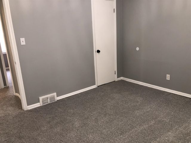 20503 Centralia, Redford, MI 48240