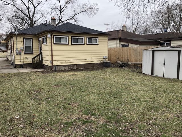 20503 Centralia, Redford, MI 48240